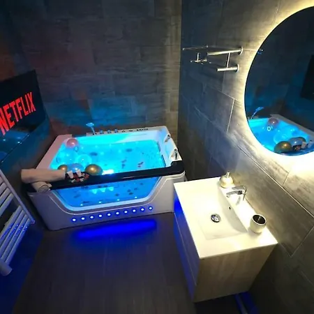 Littleparadise Jacuzzi A 5 Minutes Du Centre Daire